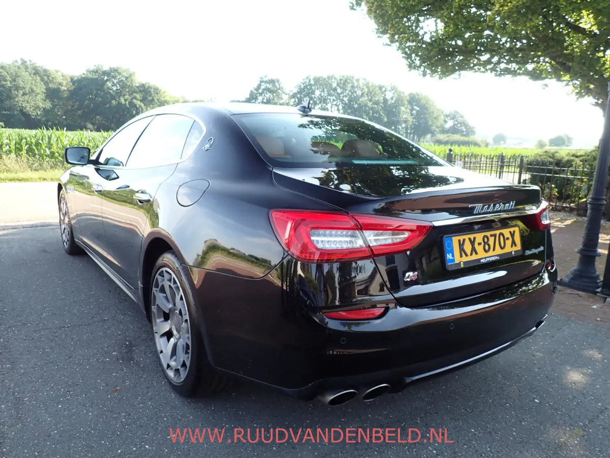 3.0 S Q4 20 INCH / NAVI / SCHUIFDAK