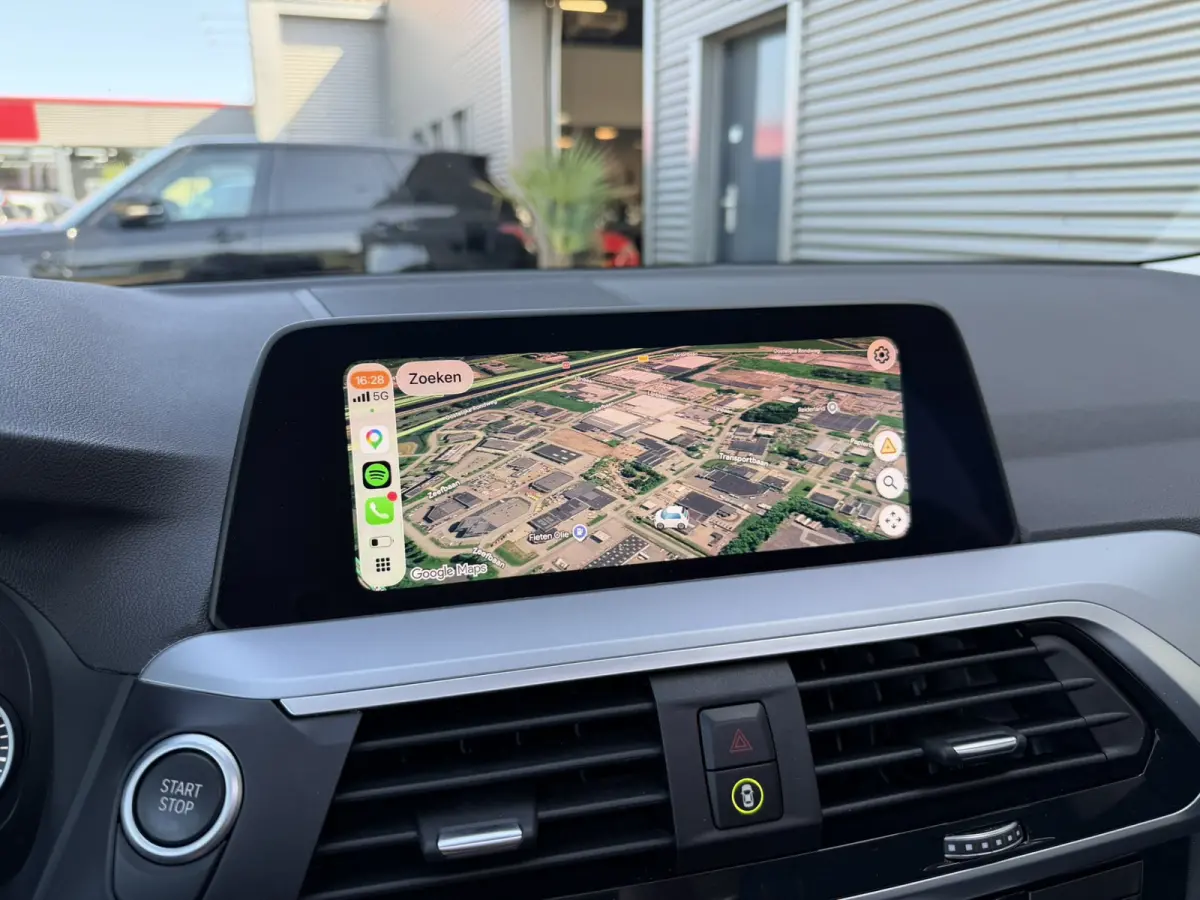 xDrive30e High Executive SOH 91% Leer Panoramadak Trekhaak Adaptieve LED 19 Inch Keyess Entry Head-Up Display Carplay Elek Stoelverstelling