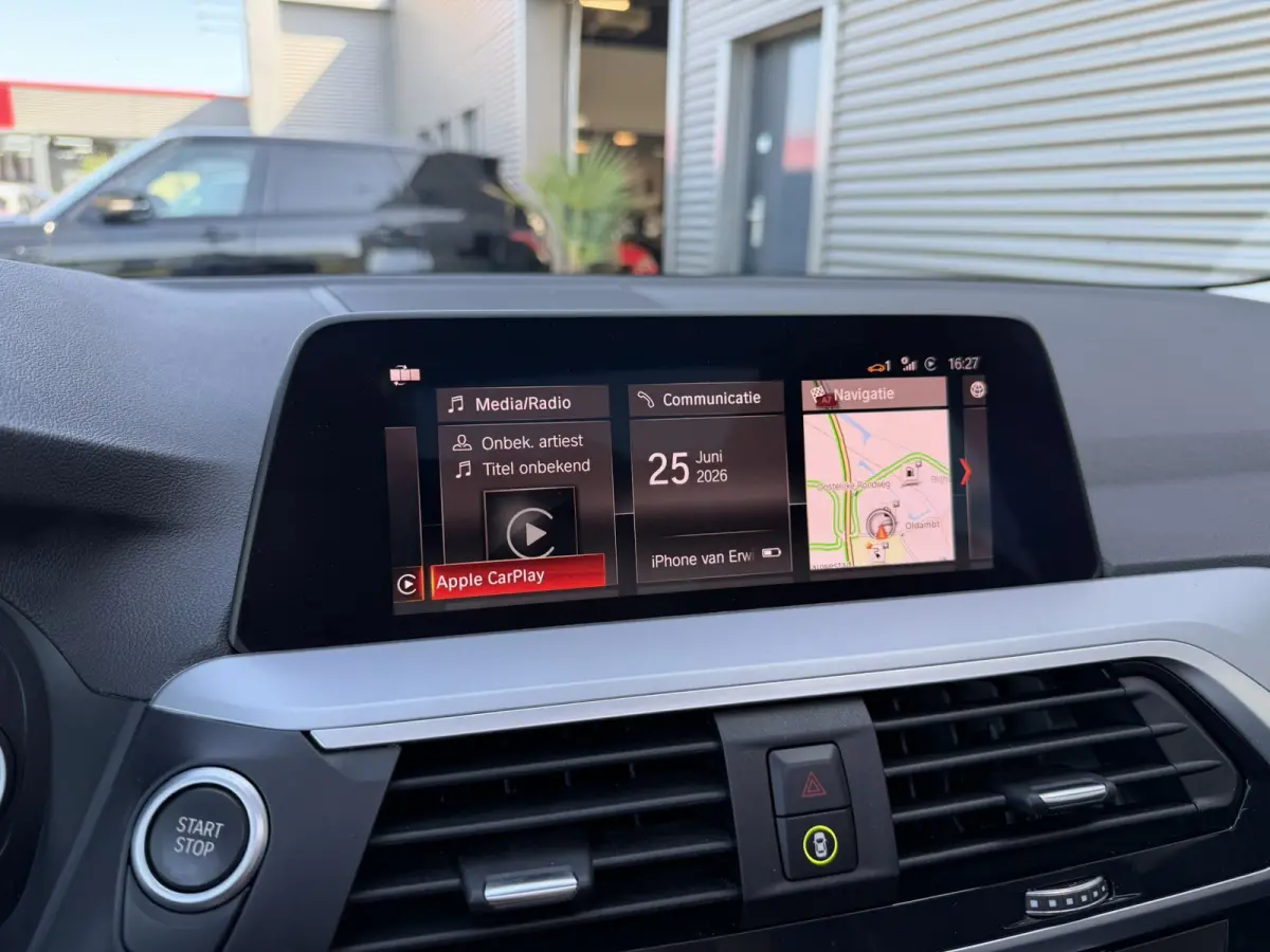 xDrive30e High Executive SOH 91% Leer Panoramadak Trekhaak Adaptieve LED 19 Inch Keyess Entry Head-Up Display Carplay Elek Stoelverstelling