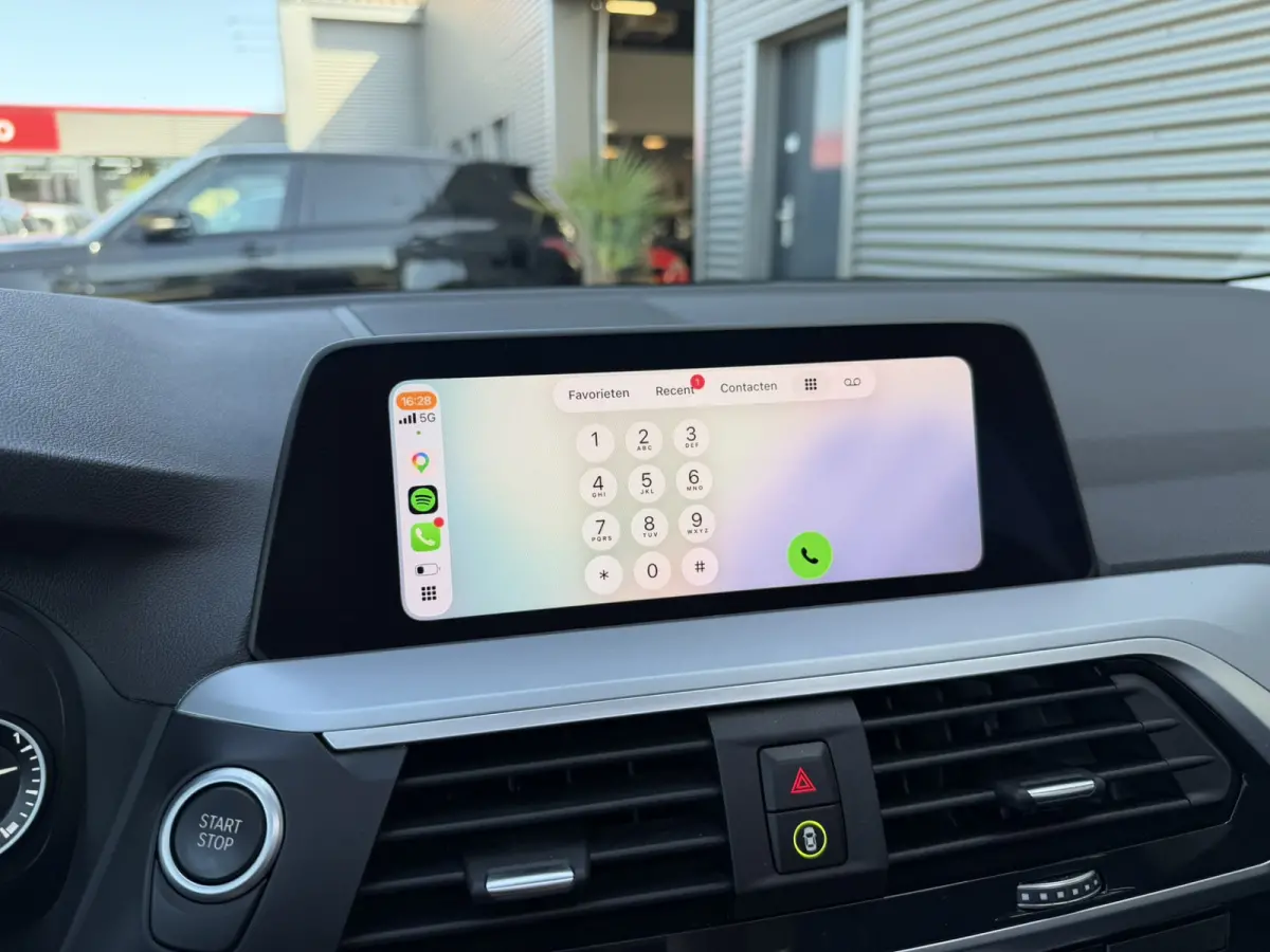 xDrive30e High Executive SOH 91% Leer Panoramadak Trekhaak Adaptieve LED 19 Inch Keyess Entry Head-Up Display Carplay Elek Stoelverstelling