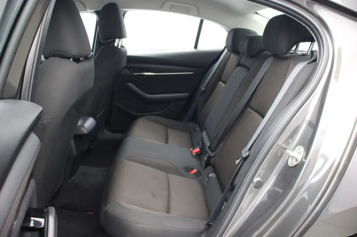 2.0 e-SkyActiv-G M Hybrid Comfort - Carplay, Navi, Camera, Stoel/Stuur verw. PDC