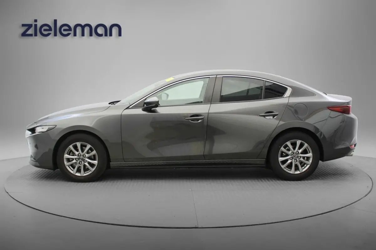 2.0 e-SkyActiv-G M Hybrid Comfort - Carplay, Navi, Camera, Stoel/Stuur verw. PDC