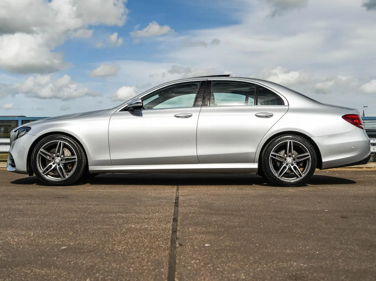200 AMG Line | Panoramadak | Leder | 360 Camera | Widescreen | LED | Apple CarPlay Android Auto | Memory | 19" | Sfeerverlichting | Dealeronderhouden
