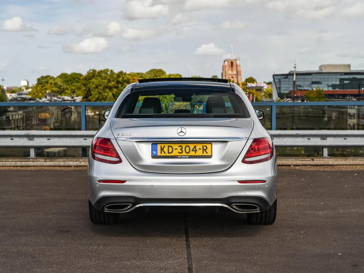 200 AMG Line | Panoramadak | Leder | 360 Camera | Widescreen | LED | Apple CarPlay Android Auto | Memory | 19" | Sfeerverlichting | Dealeronderhouden