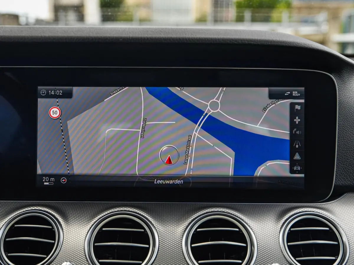 200 AMG Line | Panoramadak | Leder | 360 Camera | Widescreen | LED | Apple CarPlay Android Auto | Memory | 19" | Sfeerverlichting | Dealeronderhouden
