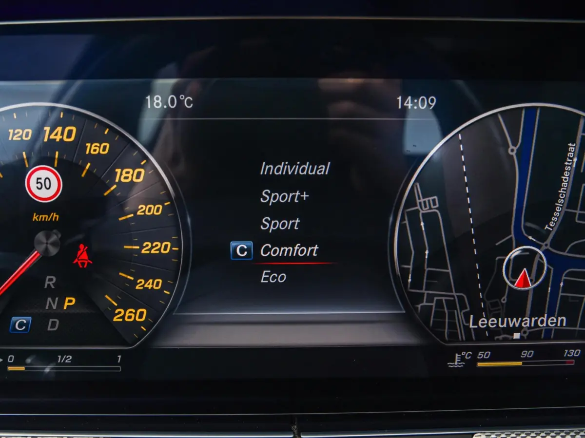 200 AMG Line | Panoramadak | Leder | 360 Camera | Widescreen | LED | Apple CarPlay Android Auto | Memory | 19" | Sfeerverlichting | Dealeronderhouden