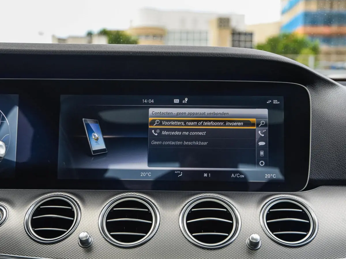 200 AMG Line | Panoramadak | Leder | 360 Camera | Widescreen | LED | Apple CarPlay Android Auto | Memory | 19" | Sfeerverlichting | Dealeronderhouden