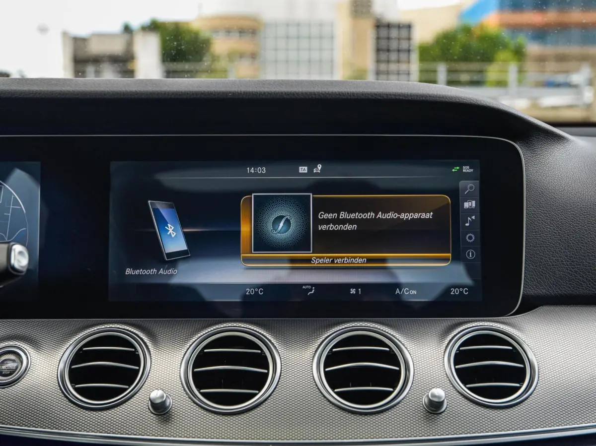 200 AMG Line | Panoramadak | Leder | 360 Camera | Widescreen | LED | Apple CarPlay Android Auto | Memory | 19" | Sfeerverlichting | Dealeronderhouden
