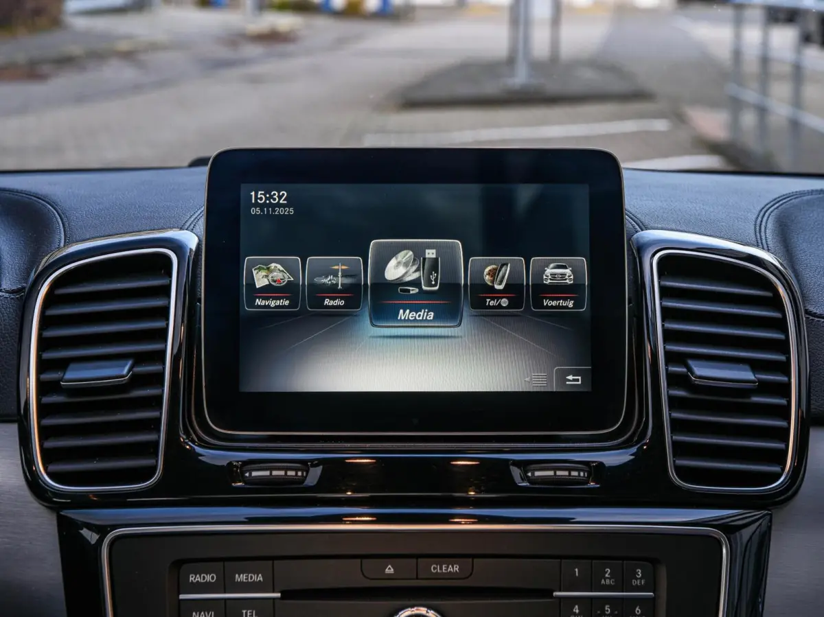 350 d 4MATIC AMG Panoramadak Distronic Camera Night Edition Grijs Kenteken 350 d 4MATIC