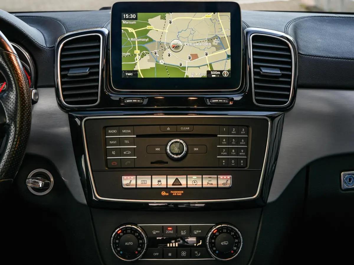 350 d 4MATIC AMG Panoramadak Distronic Camera Night Edition Grijs Kenteken 350 d 4MATIC