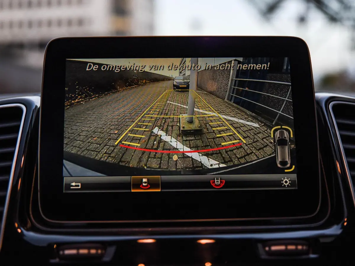 350 d 4MATIC AMG Panoramadak Distronic Camera Night Edition Grijs Kenteken 350 d 4MATIC