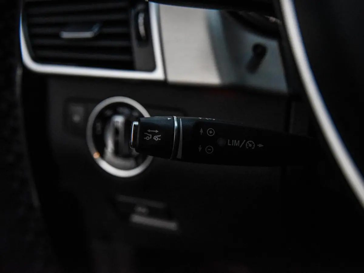 350 d 4MATIC AMG Panoramadak Distronic Camera Night Edition Grijs Kenteken 350 d 4MATIC