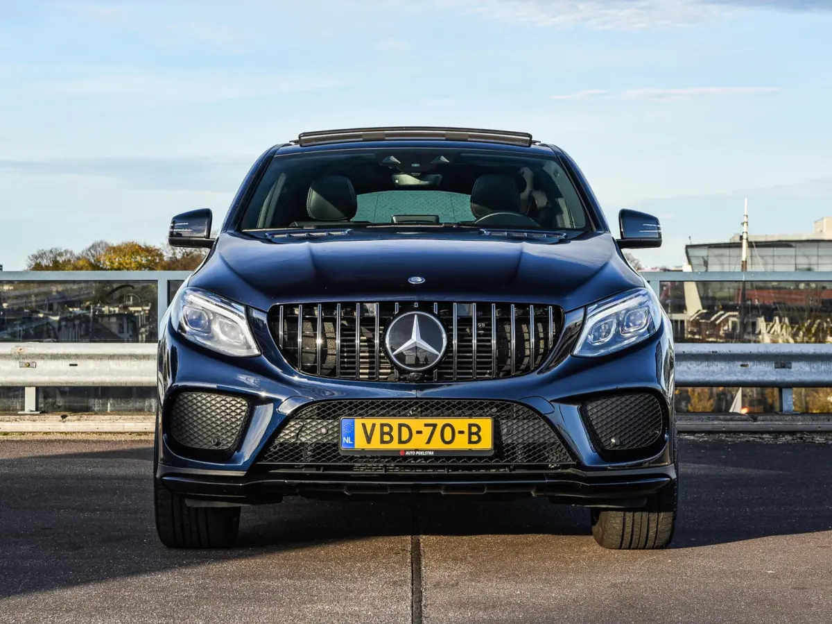 350 d 4MATIC AMG Panoramadak Distronic Camera Night Edition Grijs Kenteken 350 d 4MATIC