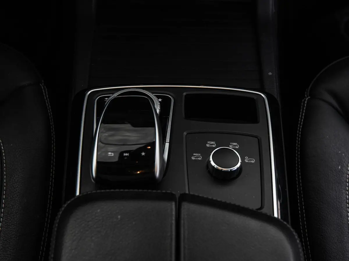 350 d 4MATIC AMG Panoramadak Distronic Camera Night Edition Grijs Kenteken 350 d 4MATIC