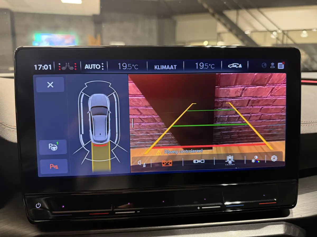1.4 e-Hybrid VZ Copper Edition 245PK|Memoryseat|trekhaak|Navi|Carplay|stoelverwarming|