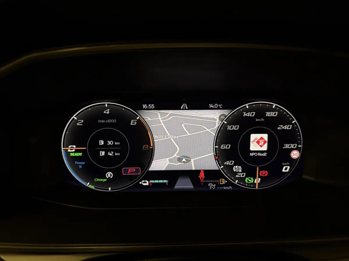 1.4 e-Hybrid VZ Copper Edition 245PK|Memoryseat|trekhaak|Navi|Carplay|stoelverwarming|