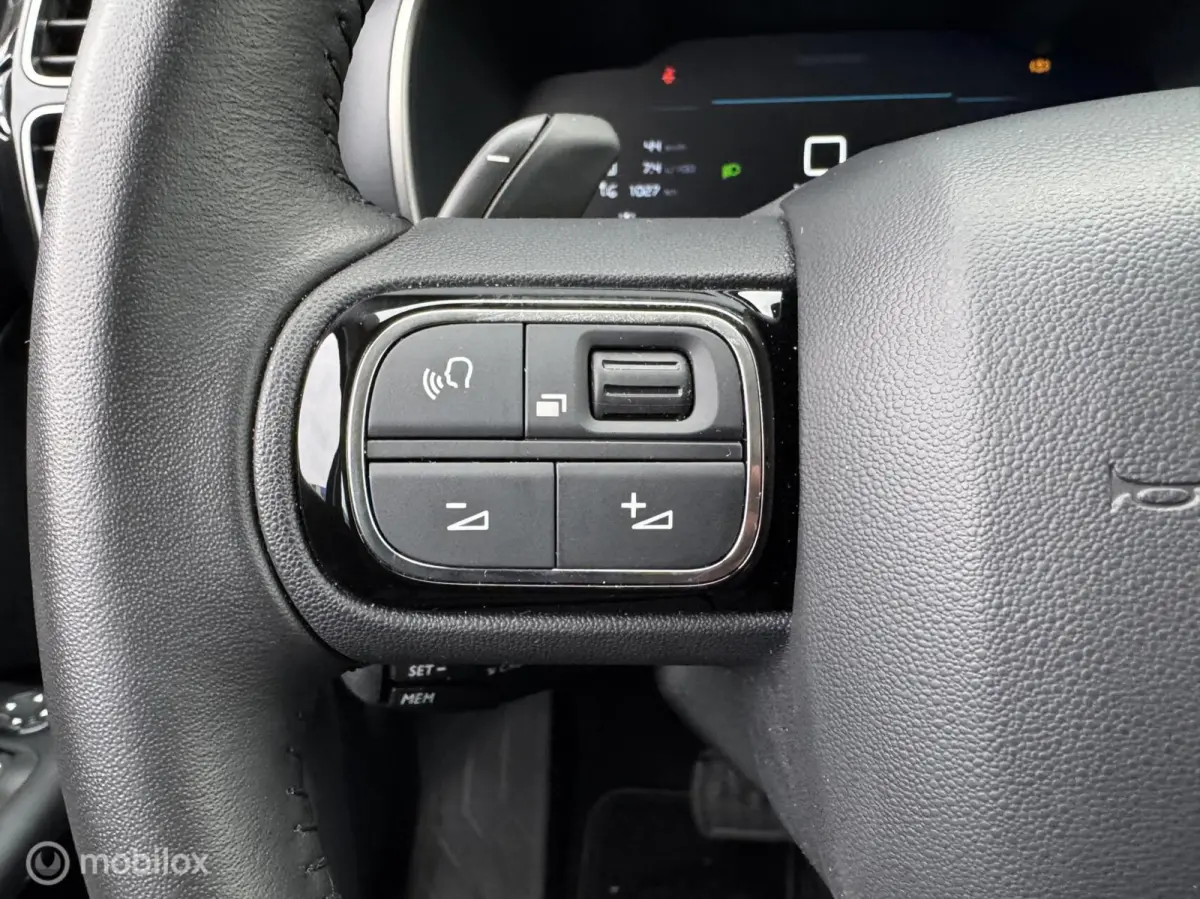 1.2 Hybrid 136 You | Automaat | Carplay