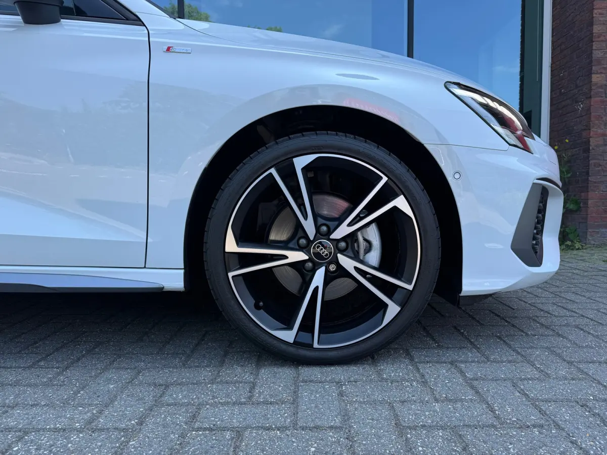 40 TFSI e Advanced edition S Line - Automaat - Navi - Winterpakket