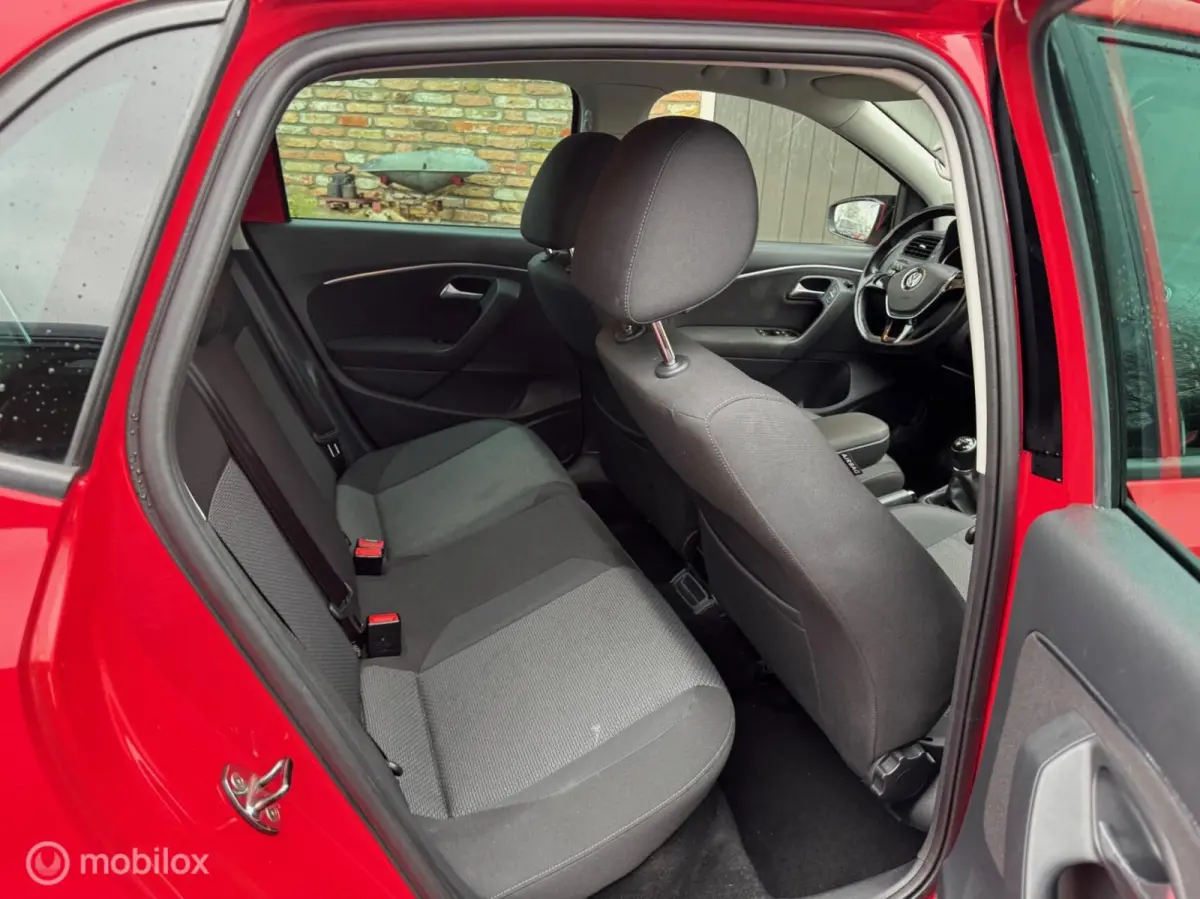 1.2 TSI - 90 pk - 5 deurs - R line