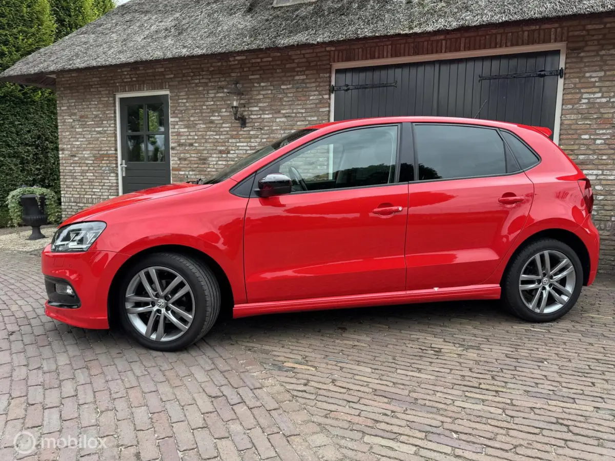 1.2 TSI - 90 pk - 5 deurs - R line