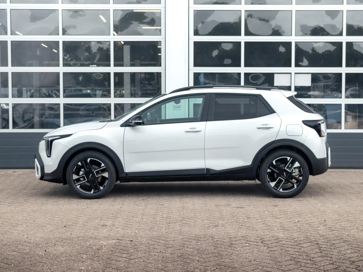 1.0 T-GDi MHEV GT-Line | Actieprijs* | Uit voorraad leverbaar | Automaat | Schuif/kantel | Navigatie | Camera | Carplay | Climate | Cruise