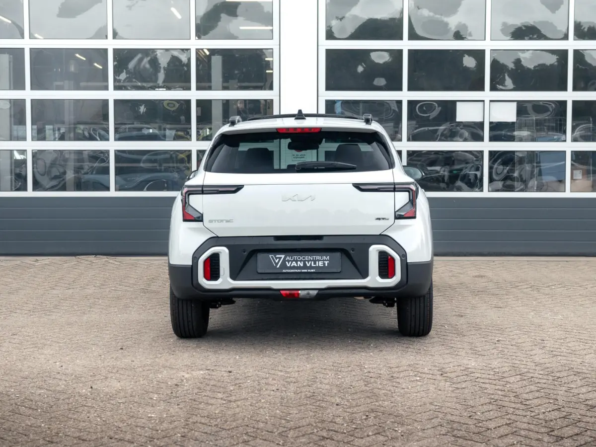 1.0 T-GDi MHEV GT-Line | Actieprijs* | Uit voorraad leverbaar | Automaat | Schuif/kantel | Navigatie | Camera | Carplay | Climate | Cruise