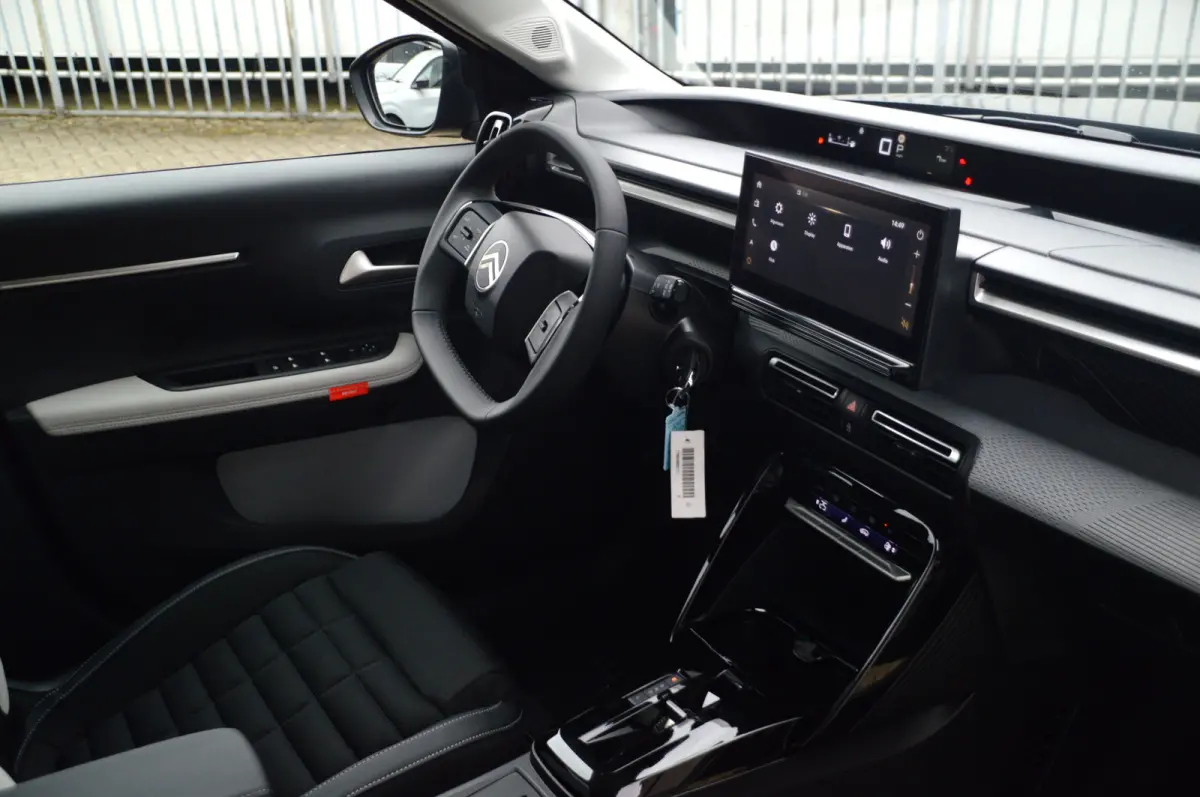1.2 Hybrid 145pk Max | Achteruitrijcamera | Afwijkende dakkleur | Apple Carplay/Android Auto|telefoonintegratie premium