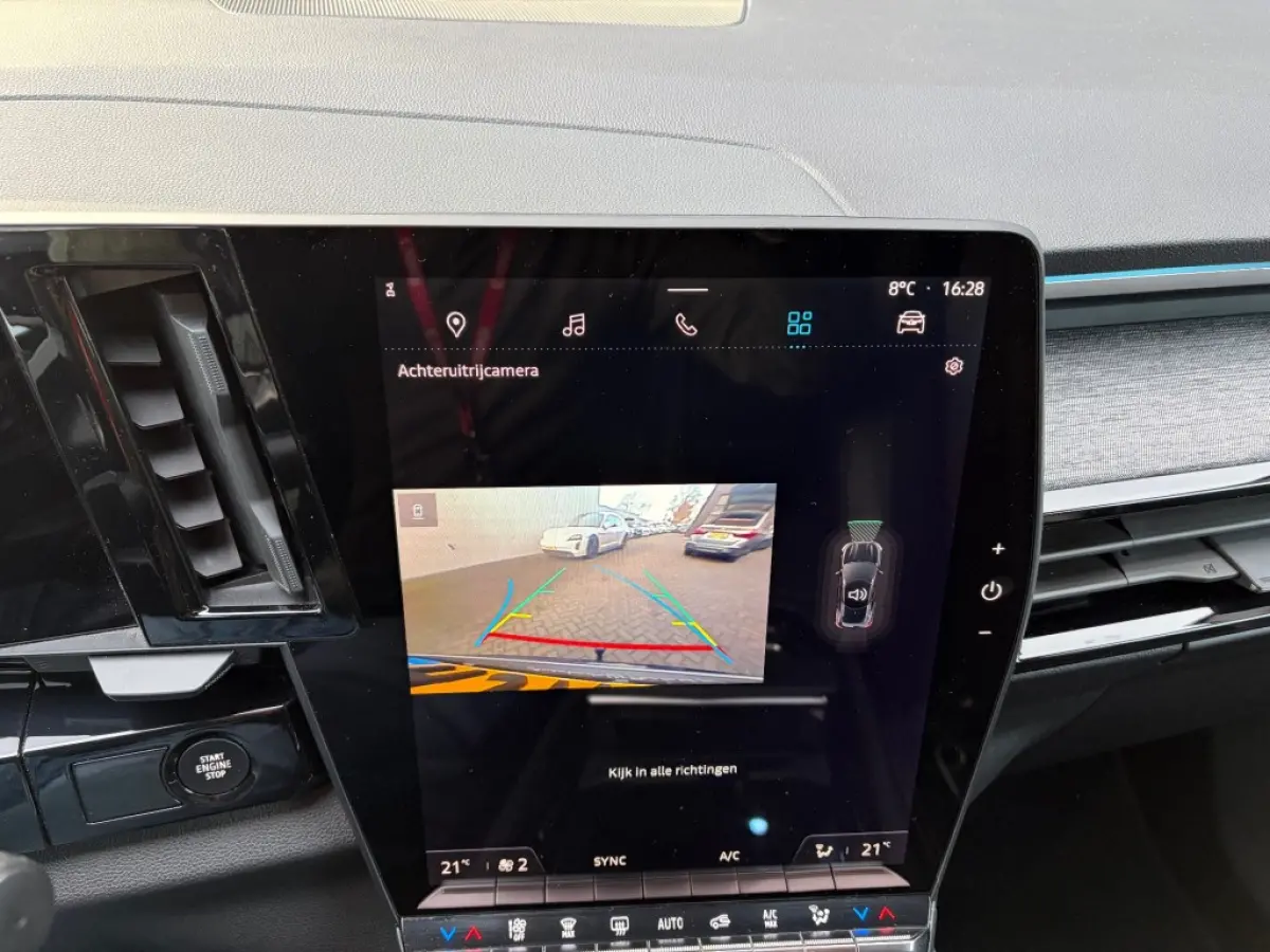 1.2 E-Tech 200pk LED Leder Camera Carplay Android Trekhaak
