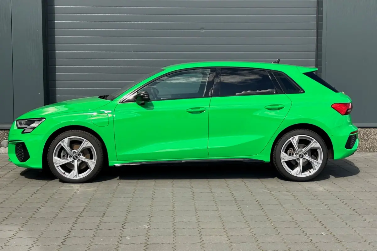 40 TFSIe 204pk S-Line Competition 18" KEYLESS CAMERA AUDI EXCLUSIVE KLEUR!