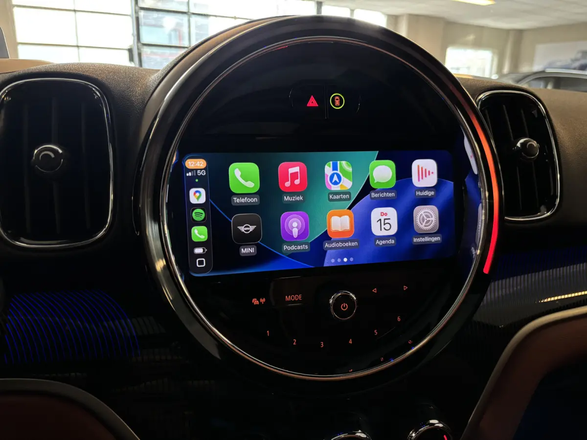 Cooper ALL4 5x Chester / Panoramadak / H-K / Dab+ / Apple Carplay / HeadUp / Keyless / Picnic Bench - NIEUWSTAAT -