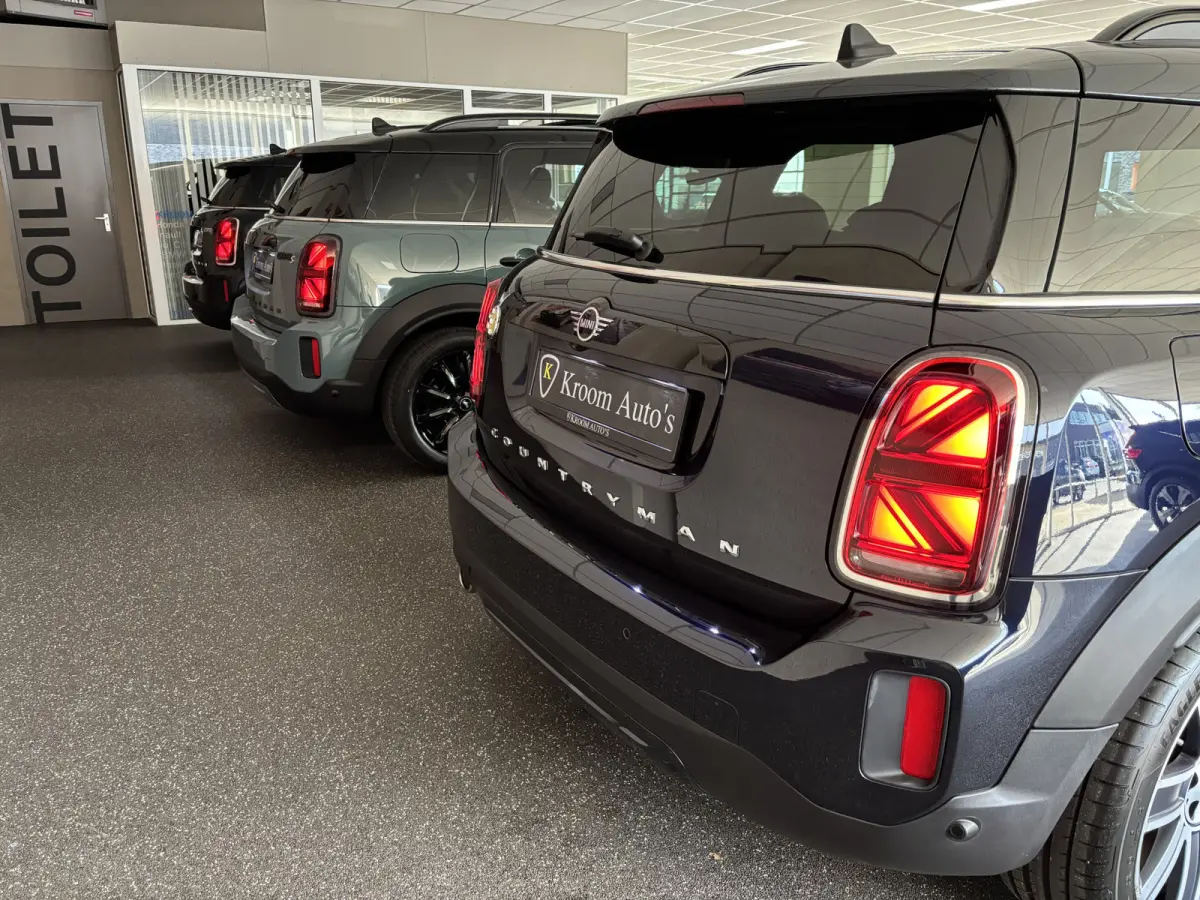 Cooper ALL4 5x Chester / Panoramadak / H-K / Dab+ / Apple Carplay / HeadUp / Keyless / Picnic Bench - NIEUWSTAAT -