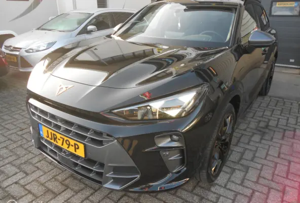 1.5 TSI e-Hybrid VZ Performance 272 PK trekh.