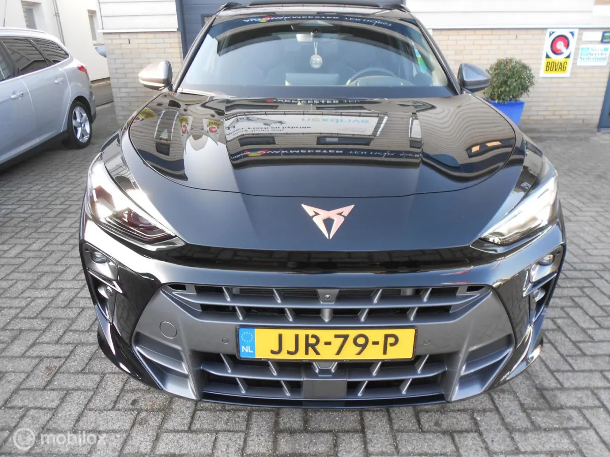 1.5 TSI e-Hybrid VZ Performance 272 PK trekh.