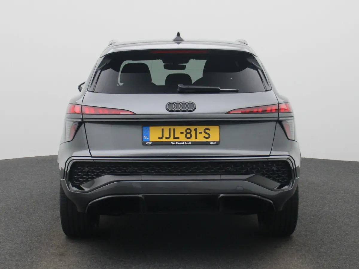 1.5 e-hybrid S edition l Demo l Adaptive cruise control l Achteruitrijcamera l Navigatie l Verwarmbare voorstoelen l Dodehoekdetectie l Matrix LED koplampen l Comfortsleutel l Alarm Klasse I