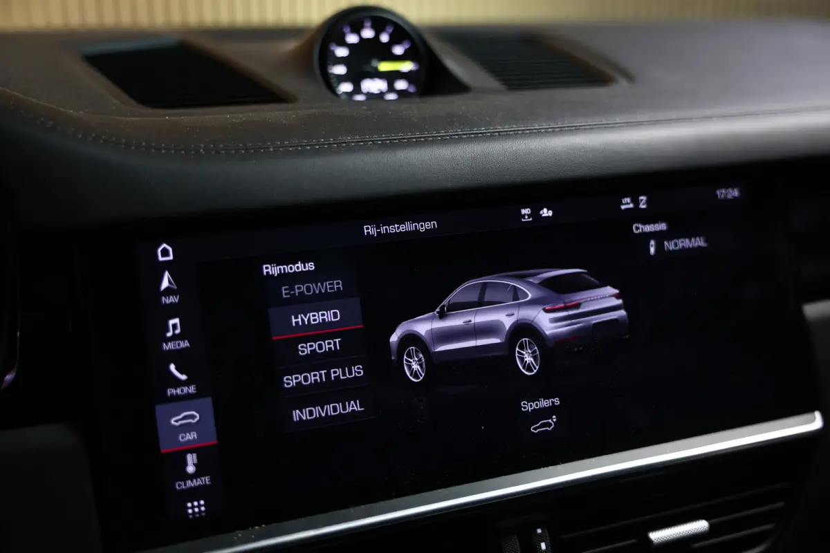 3.0 E-Hybrid KRIJT NAVI CAMERA TREKHAAK CARPLAY "20