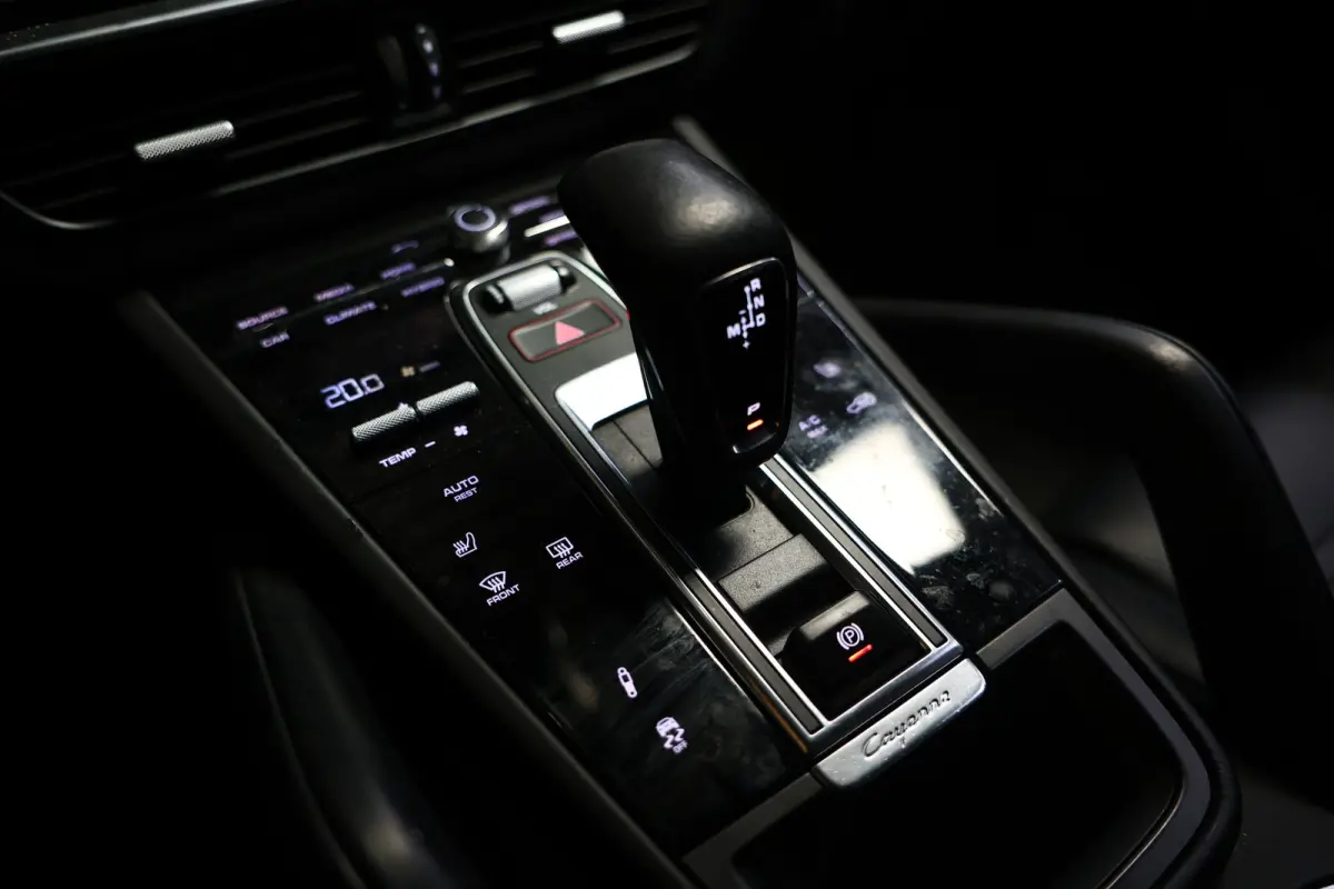 3.0 E-Hybrid KRIJT NAVI CAMERA TREKHAAK CARPLAY "20