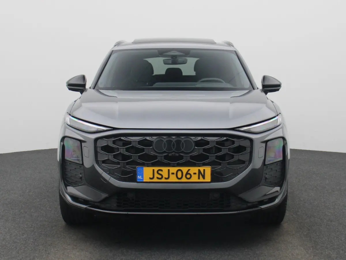 1.5 e-hybrid S edition l Demo l Adaptive cruise control l Airco l Navigatie l Stoelen voor, elekt. verstelb. l Geheugen bestuurdersstoel l Panorama-glasdak l Head-up display l 360 graden cam