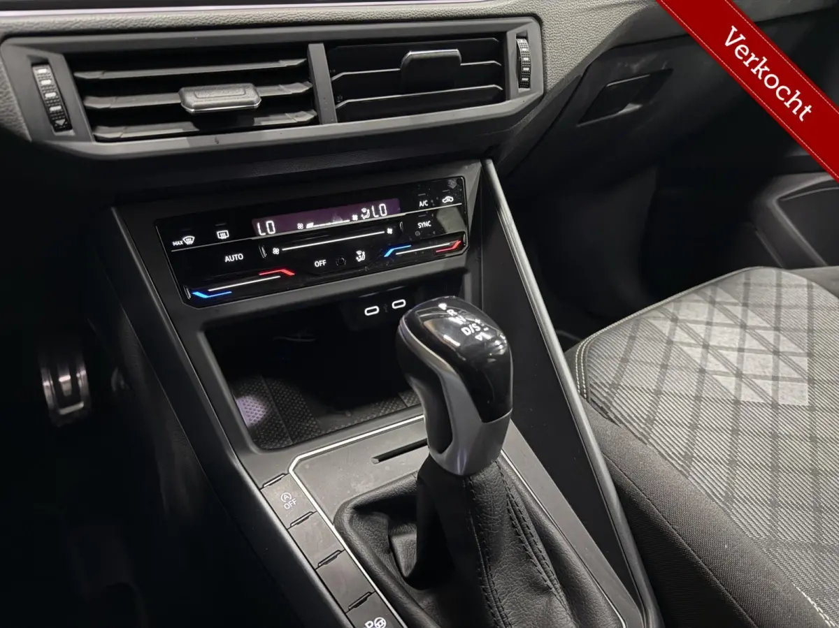 1.0 TSI R-Line | Camera | Navi | CarPlay