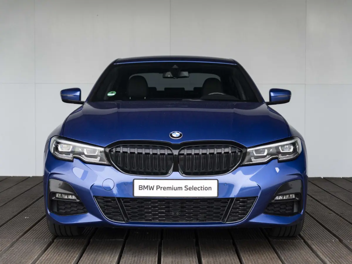 330e SoH 89% | High Executive | M Sport | Stoelverwarming | Harman Kardon | LED | Cruise Control | 19'' |
