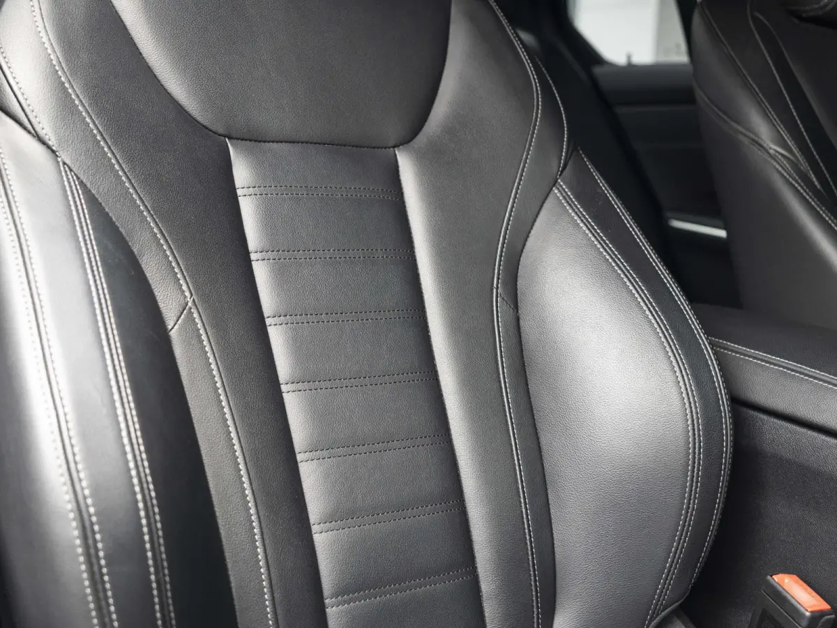 330e SoH 89% | High Executive | M Sport | Stoelverwarming | Harman Kardon | LED | Cruise Control | 19'' |
