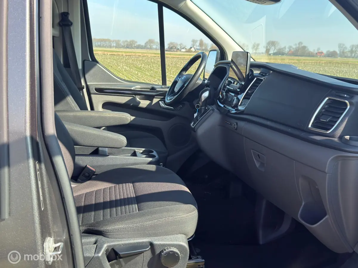 320 2.0 TDCI L2H1 Trend DC automaat luxe