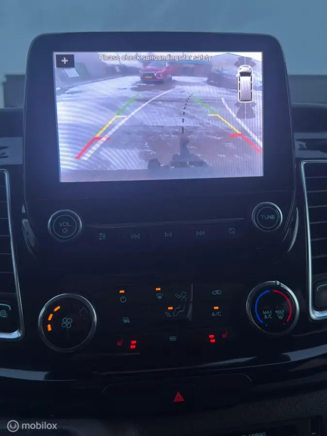 320 2.0 TDCI L2H1 Trend DC automaat luxe
