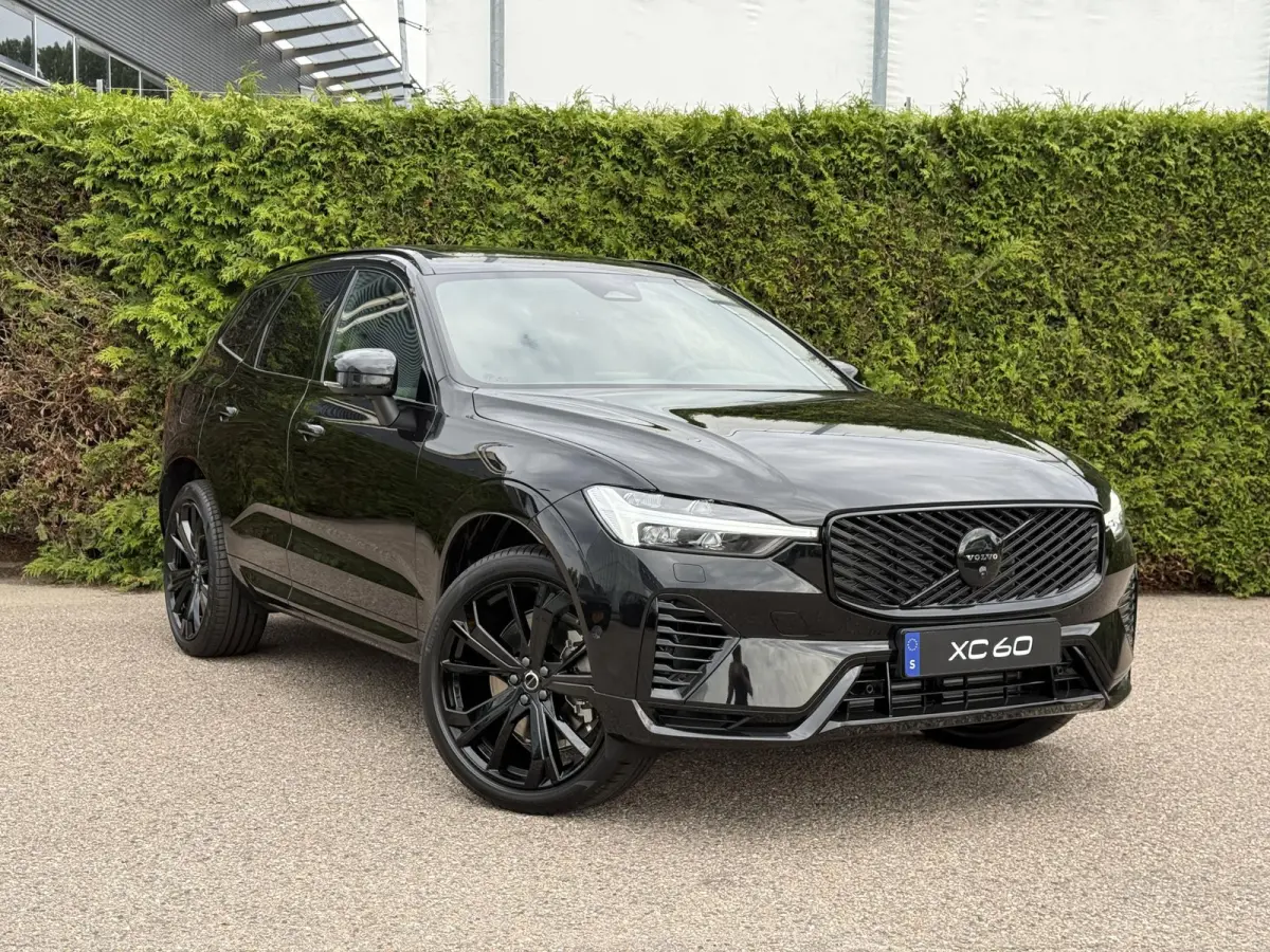 T6 Black Edition Ultra AWD Plug-in Hybrid | 360 Camera | Bliss | Keyless | Elektrische stoelen | Stuur & stoel verwarming |