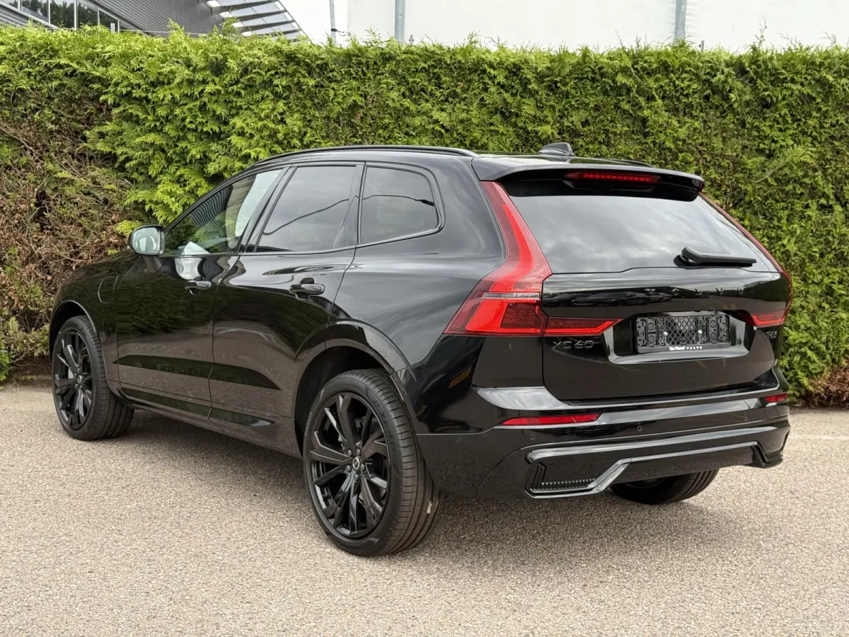 T6 Black Edition Ultra AWD Plug-in Hybrid | 360 Camera | Bliss | Keyless | Elektrische stoelen | Stuur & stoel verwarming |