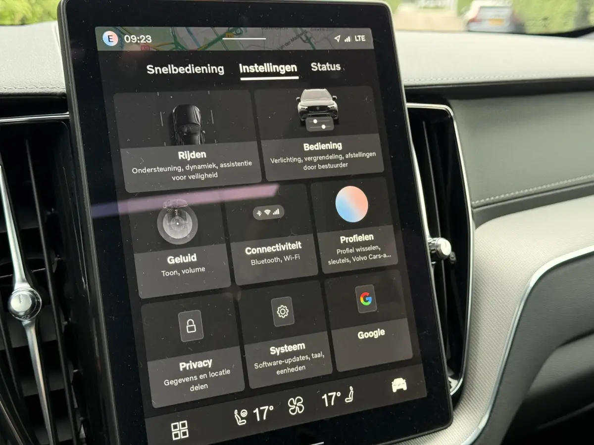 T6 Black Edition Ultra AWD Plug-in Hybrid | 360 Camera | Bliss | Keyless | Elektrische stoelen | Stuur & stoel verwarming |