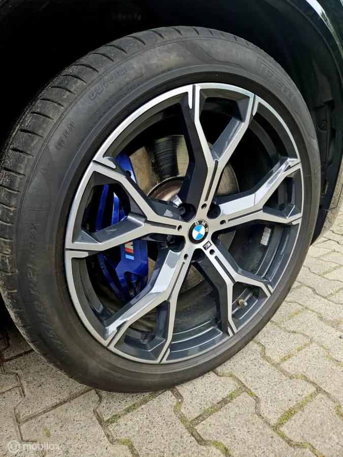 xDrive45E High Executive Hybride 394PK | SKY Lounge