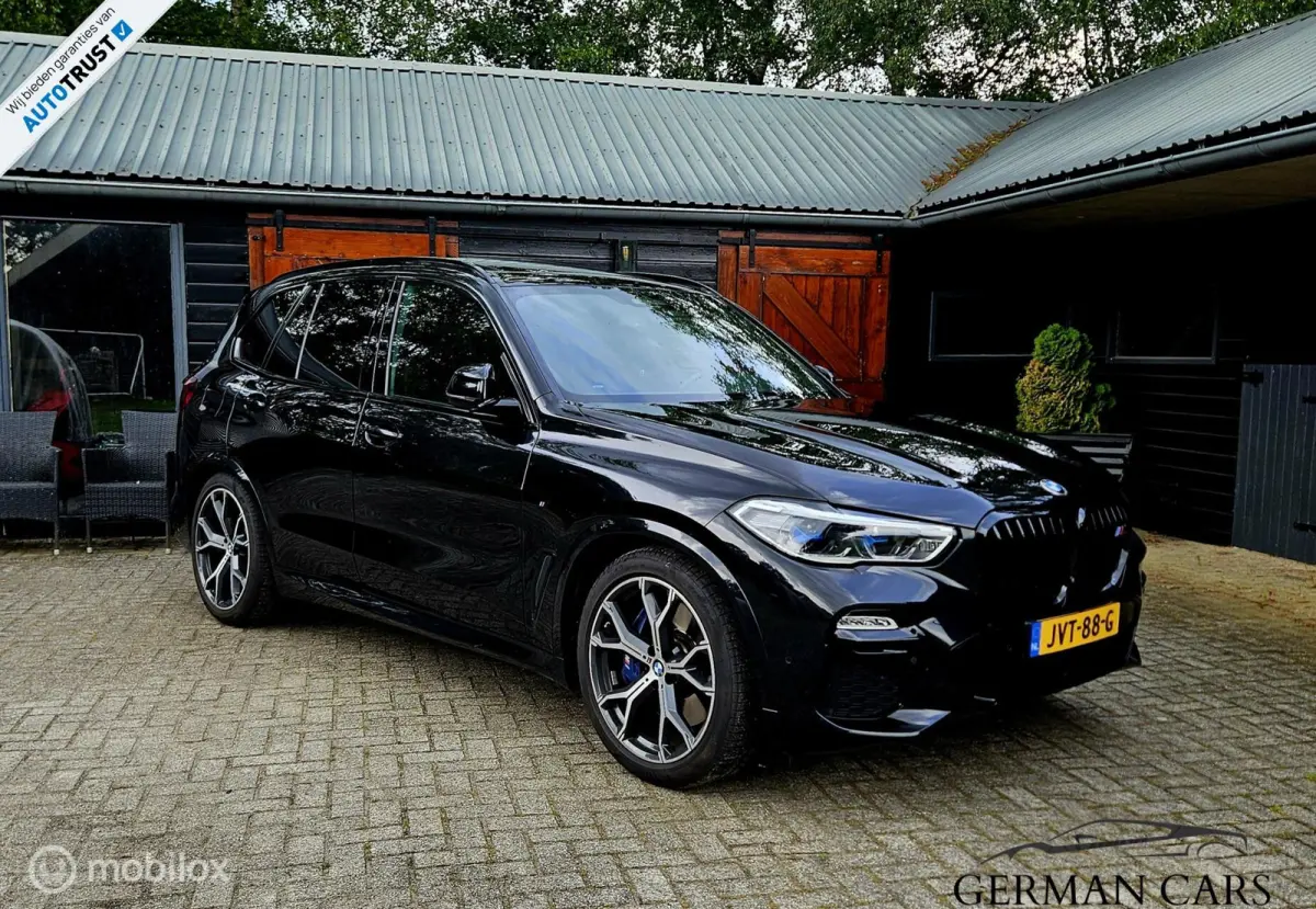 xDrive45E High Executive Hybride 394PK | SKY Lounge