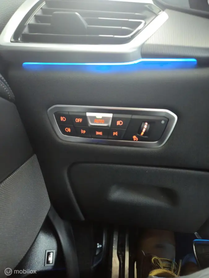 xDrive45E High Executive Hybride 394PK | SKY Lounge