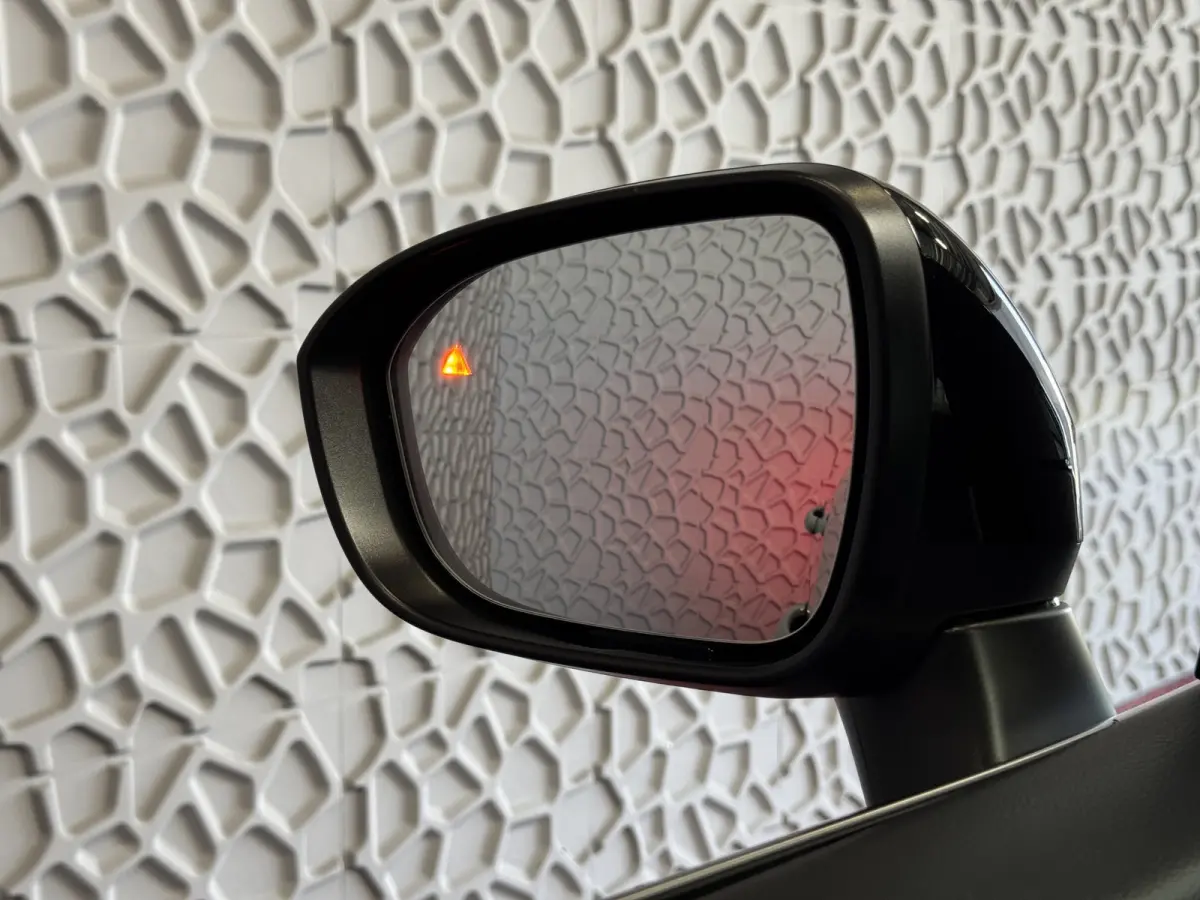 1.3 MHEV 160PK 4Cilinder TEKNA PLUS BOSE TWO TONE 20''LMV LEER ALCANTARA PANO MASSAGE BOSE STOEL/STUUR/RUIT VERW MATRIX.LED ELEK.KLEP HEADUP 20''LMV GOOGLE NAVI 03/2026 K ✅Top Auto's Wijch