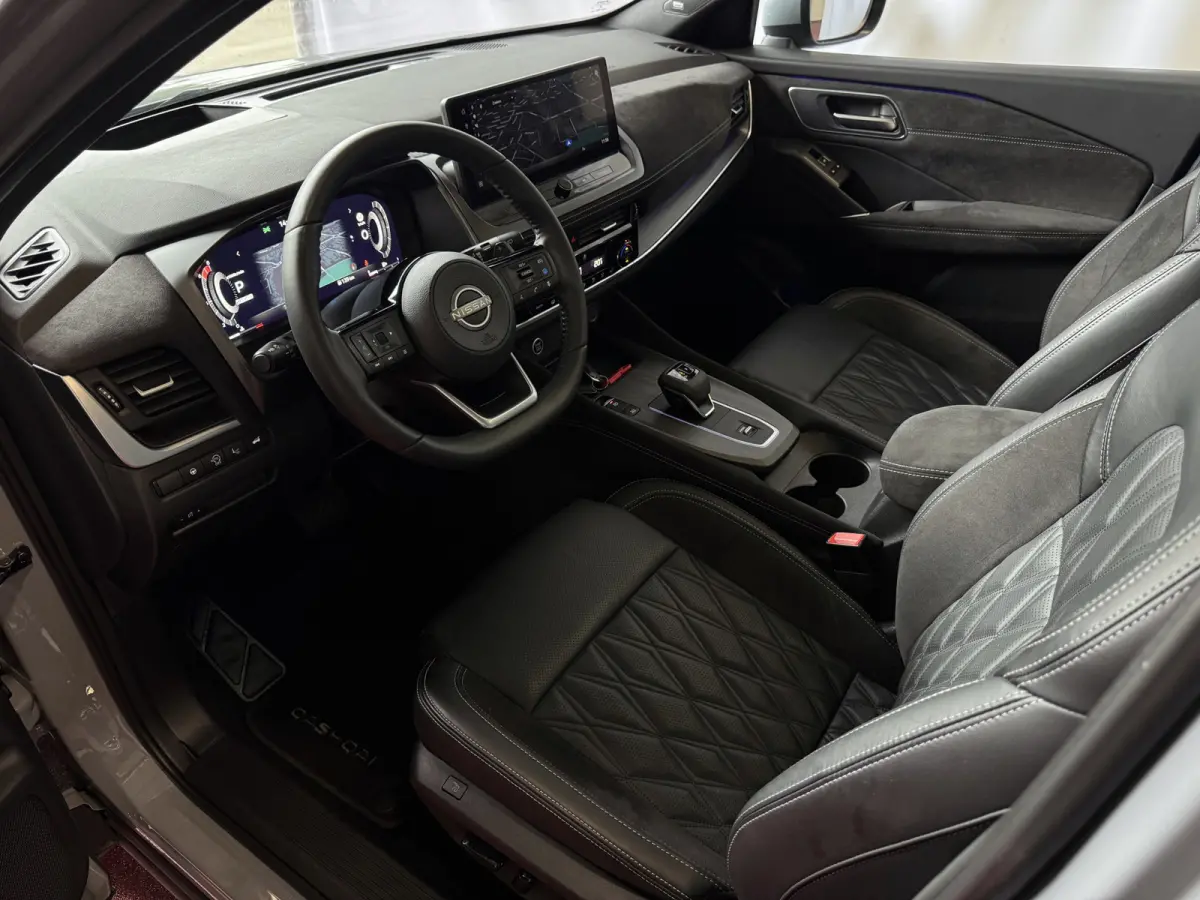 1.3 MHEV 160PK 4Cilinder TEKNA PLUS BOSE TWO TONE 20''LMV LEER ALCANTARA PANO MASSAGE BOSE STOEL/STUUR/RUIT VERW MATRIX.LED ELEK.KLEP HEADUP 20''LMV GOOGLE NAVI 03/2026 K ✅Top Auto's Wijch